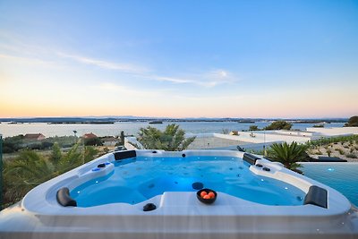 Beautiful Villa Astor