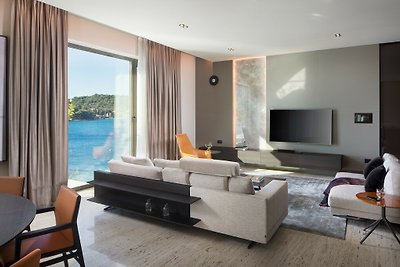 Beautiful Villa Esquire, in Dalmatia, with a...