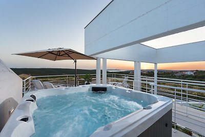 Beautiful Villa Dante Debeljak