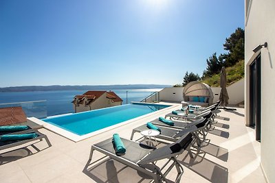 Beautiful Villa Canalia
