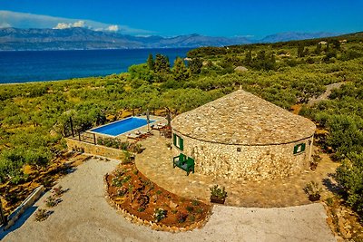 Beautiful villa Big Hobbit 1