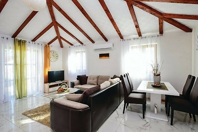 Beautiful Villa Estate de Nature