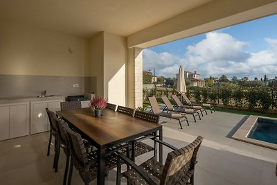 Beautiful Villa Santina