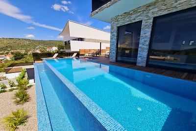 Beautiful Villa Mistral 2 & Mistral 3
