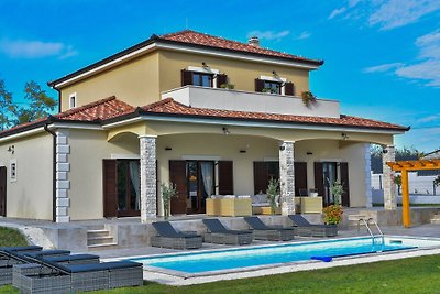 Beautiful Villa Raviola