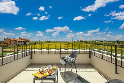 Villa Estate & Primavera