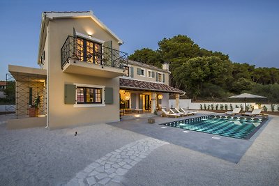 Villa Parona