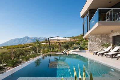 Beautiful Villa Brilliance House