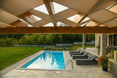 Beautiful Villa Raviola