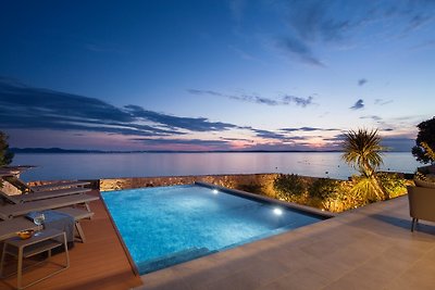 Beautiful Villa Pinea