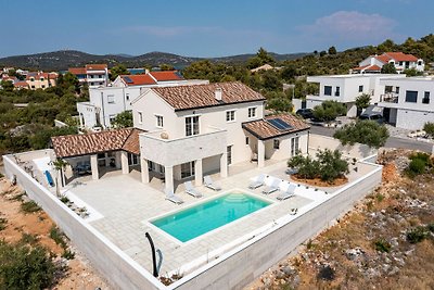 Beautiful Villa Stina Murter