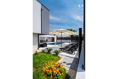 Villa Leonie