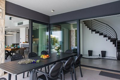 Beautiful Villa Naria