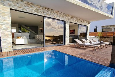 Beautiful Villa Mistral 3