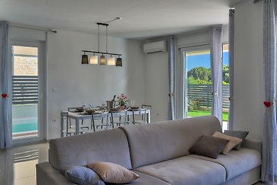 Beautiful Villa Medulin 2