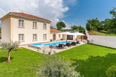 Villa Jakov