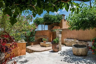 Kamares – a restaured Venetian Farm