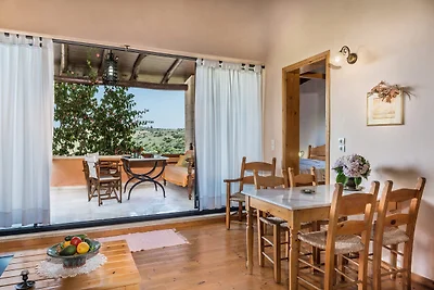 Kamares – a restaured Venetian Farm