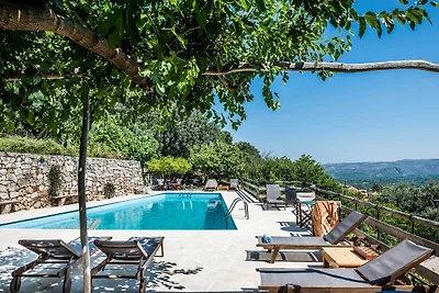 Kamares – a restaured Venetian Farm