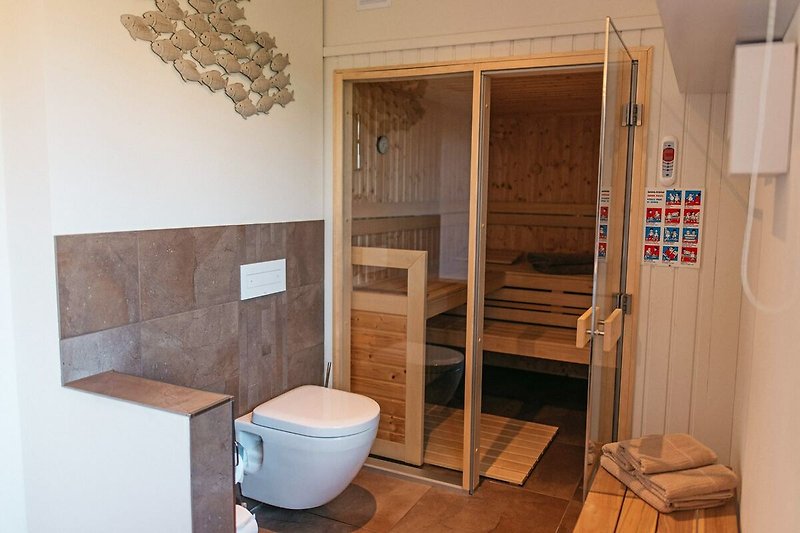 Eigene Sauna in einem der Badezimmer