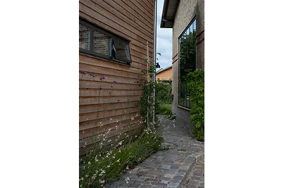 Kleines Fährhaus