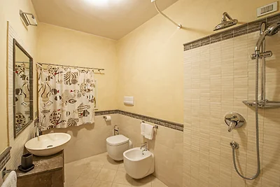 Villa Pratello mit Pool