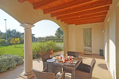 Villa Serraglie mit eigenem Pool