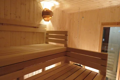 FeWo mit Terrasse und Gartensauna