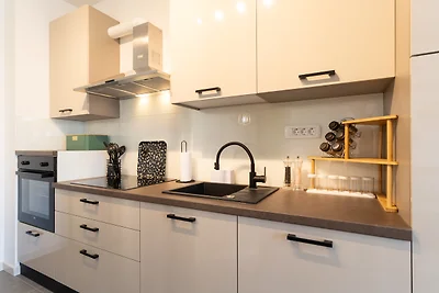 GOLD APARTMENT
