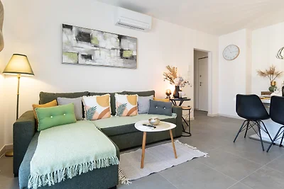 GOLD APARTMENT