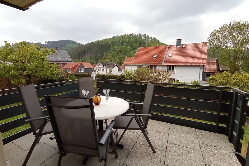 Ferienhaus Glückauf Terrasse mit Garten