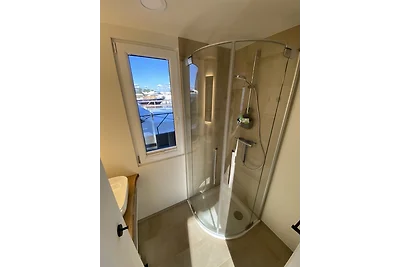 Hausboot Haveltänzer: Panorama Sauna & Beiboot für Erkundungstouren