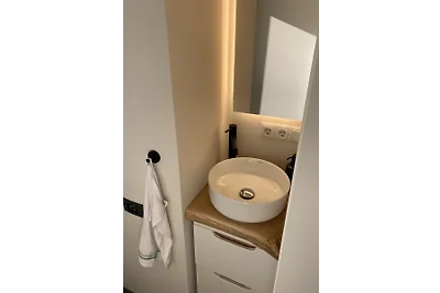 Hausboot Haveltänzer: Panorama Sauna & Beiboot für Erkundungstouren