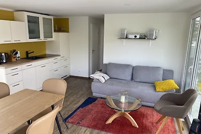 Hausboot Haveltänzer: Panorama Sauna & Beiboot für Erkundungstouren