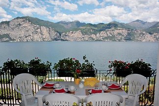 Schönen Urlaub am Gardasee in der Villa Bruna
