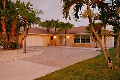 Villa Catalina Isles