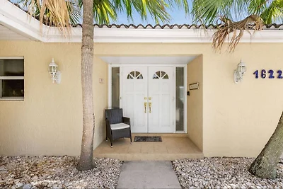 Villa Catalina Isles