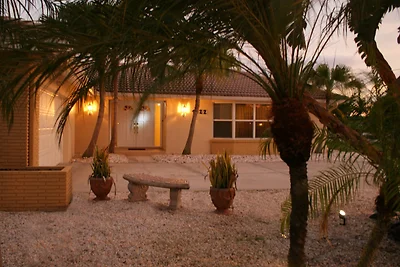 Villa Catalina Isles