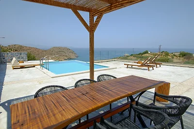 "Natursteinhaus 6" im Dorf Mochlos