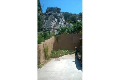 Ruhige Villa-Wohnung im Garten