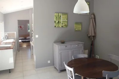 Ruhige Villa-Wohnung im Garten