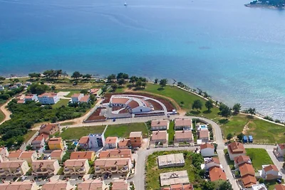Luxus Strandvilla am Badestrand