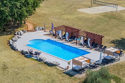 STANCIJA NEGRIČANI VILLA VACANZE