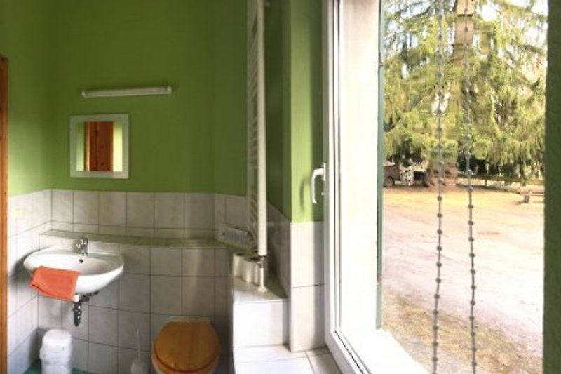 Bad mit Du /WC Gruppenhaus Schwarzatal