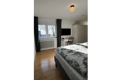 Berghaus10 - gemütliches Ferienhaus mit Kamin, Sauna, Grill, Tischkicker und gr. Grundstück