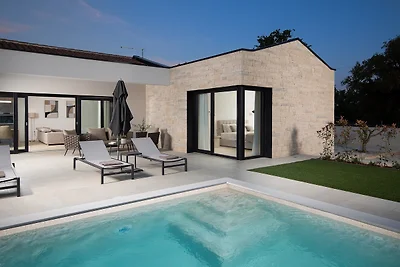 Villa E with heated pool