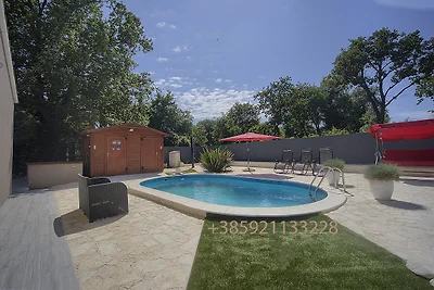 Villa R wtih pool