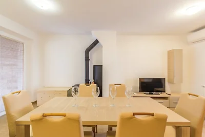 Haus mit großem privatem Pool