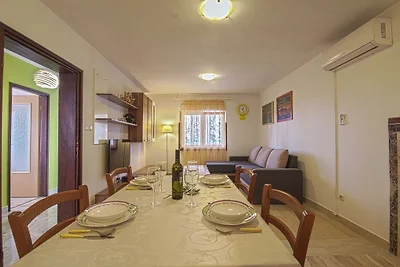 Ferienhouse con piscina Valtura