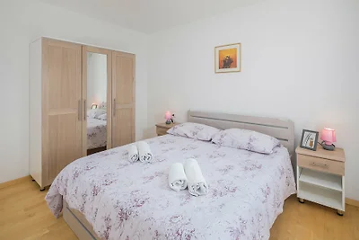 Villa  Vodnjan with  pool, whirpool, ...